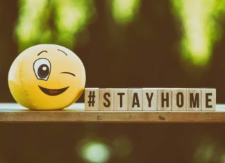 12 Ideen, für die man trotz Stay-at-Home Zeit findet Stay-At-Home - Beschäftigung zu Hause in Corona HomeOffice Zeiten gegen Lagerkoller - Beschäftigungstherapie